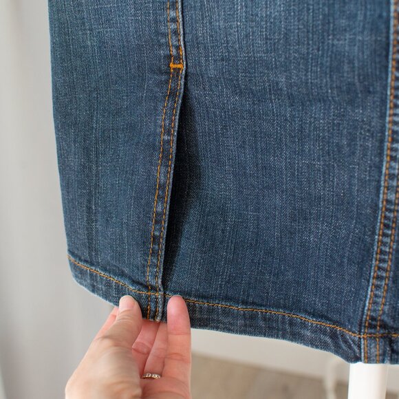 Denim Skirt Size 6 - Picture 7 of 13